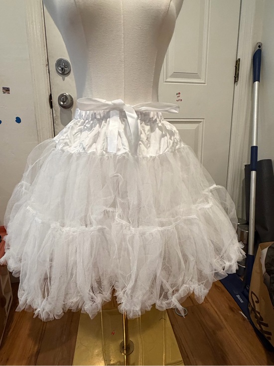 None Dresses & Skirts - Tu tu white skirt